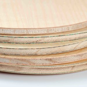 進化するアウター特殊素材モデル そのトレンドを探る〈後編〉