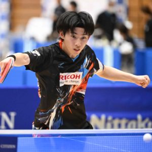 【用具のこだわり】泊航太「パワーを生かす、“振っても収まる”用具選び」