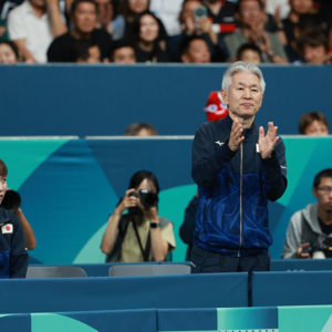 前全日本女子監督［渡辺武弘という生き方］。「最終的には、監督という存在を消したかった」
