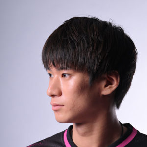 ブンデスリーガの前半戦を戦い終えて。戸上隼輔「挑戦者の気持ちを持って常に戦っている」