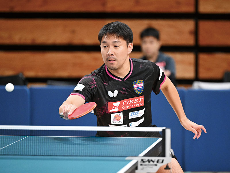 03 高木和卓「まずはレシーブではミスをせず、浮かせず、低く返すことを心がける」