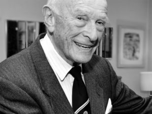 【ワールドニュース】激動の欧州史の生き証人、107歳で逝去