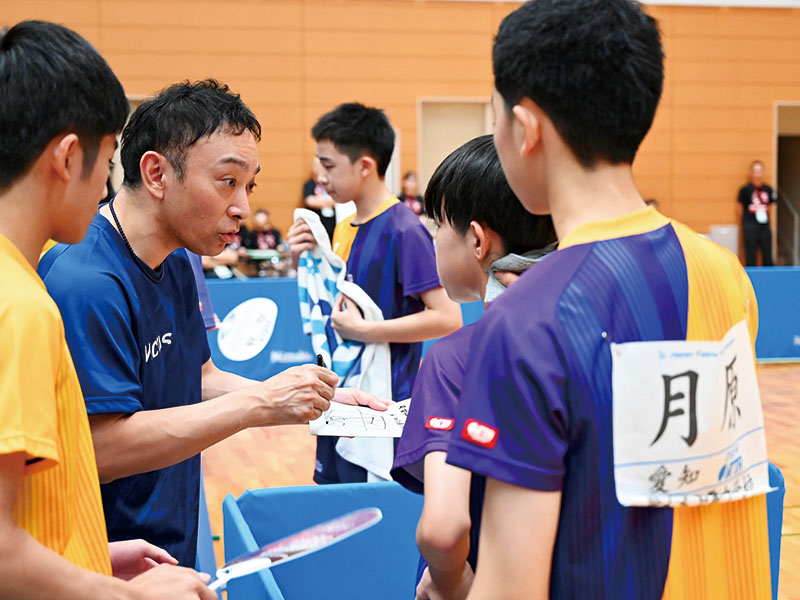 【対下回転のバックドライブ】真田浩二「『ボールの捉え方』『ボールの軌道』『体の使い方』を意識する」