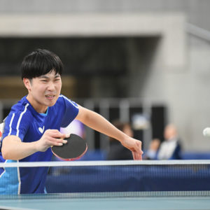 前出陸杜の両面パワー攻撃［ペンは強し］　対戦相手を翻弄する台上テクニック＆サービス！＜その１＞　