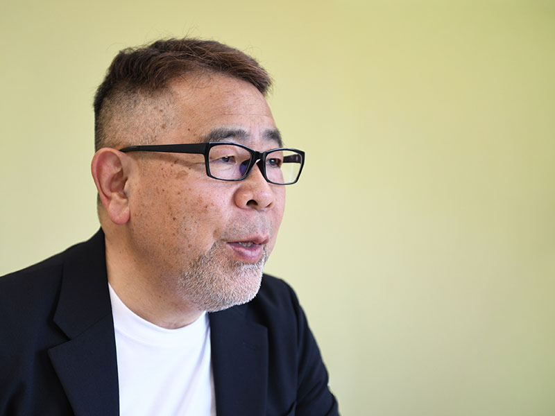 全国大会はプロコーチの営業活動の場になっている。卓球の普及を妨げていないのか