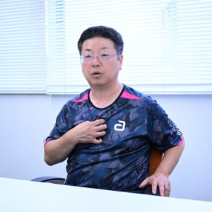 ブンデスリーガで11シーズン。1年契約の厳しい世界で戦い続けた「板垣孝司の覚悟」